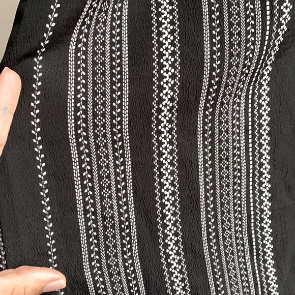 Wide Legged Ikat Print Jumpsuit - Picture 5 of 5